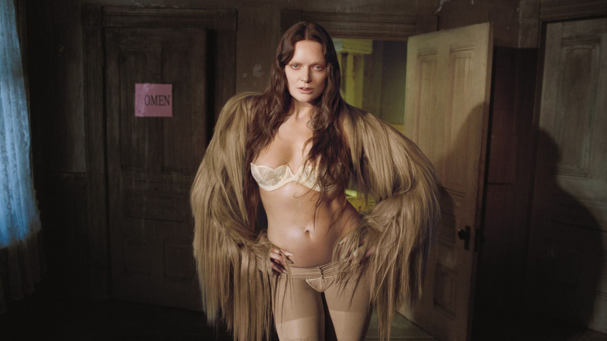 Tove Lo - ESTRUS TOUR